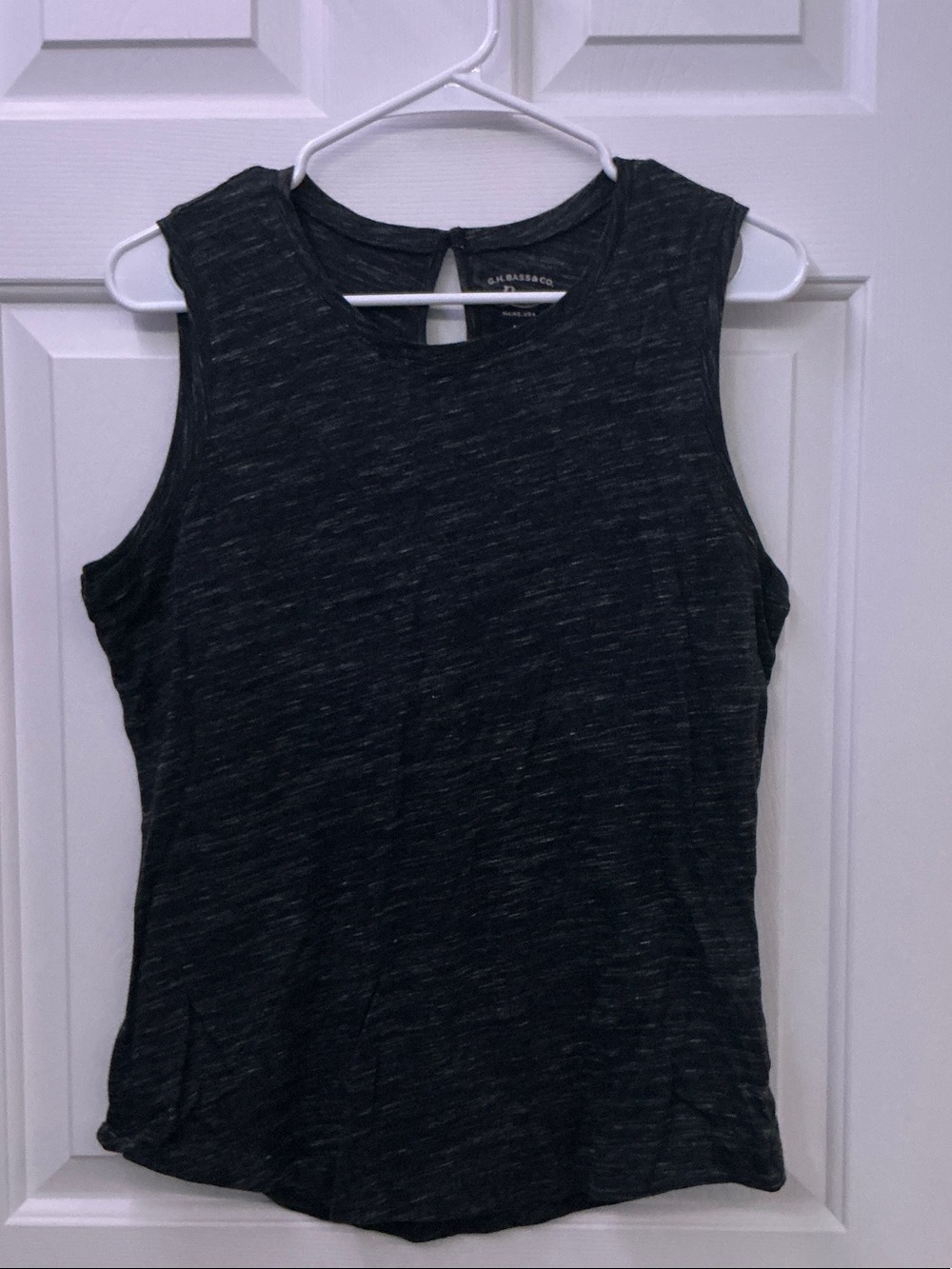 G.H. Bass & Co. Women's Charcoal Black Space-Dyed Sleeveless Tank